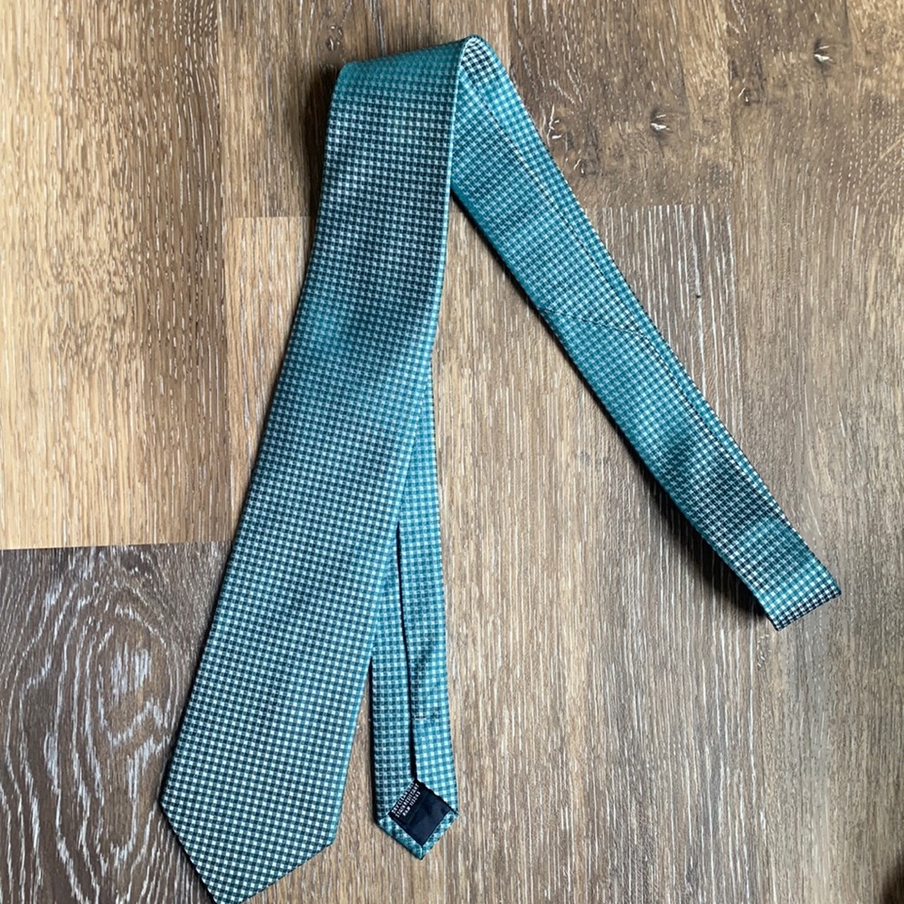 Tie Bar tie